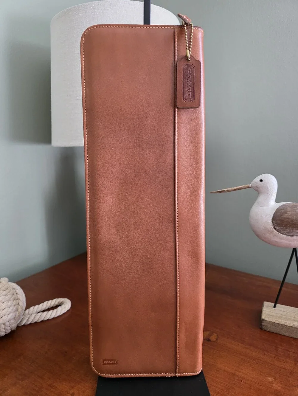 Coach Vintage British Tan Leather Tie Case Travel Organizer Hangtag USA